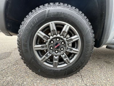 2025 GMC Sierra 1500 AT4X