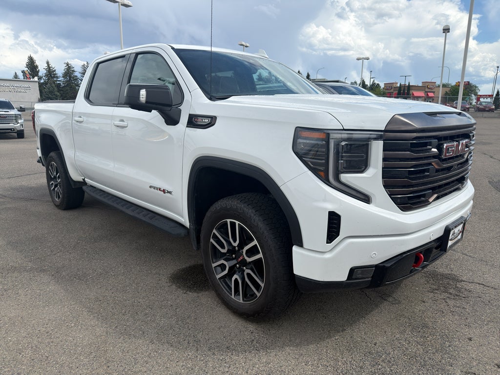 2023 GMC Sierra 1500 AT4X