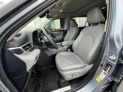 2024 Toyota Highlander Limited