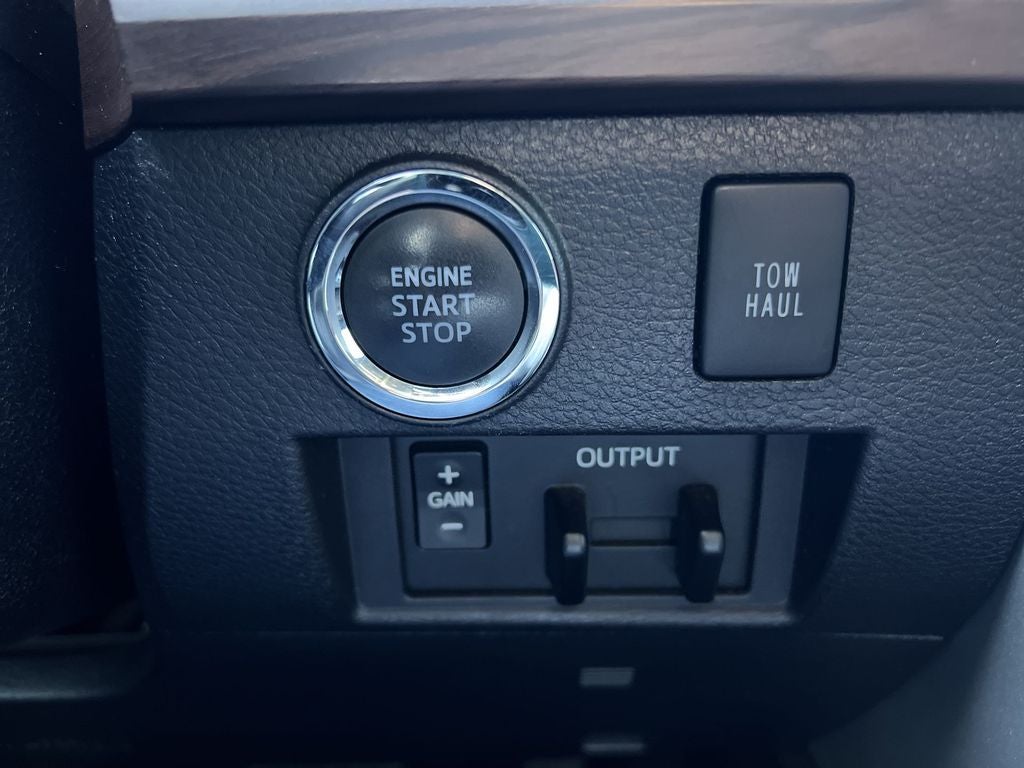 2020 Toyota Tundra Limited