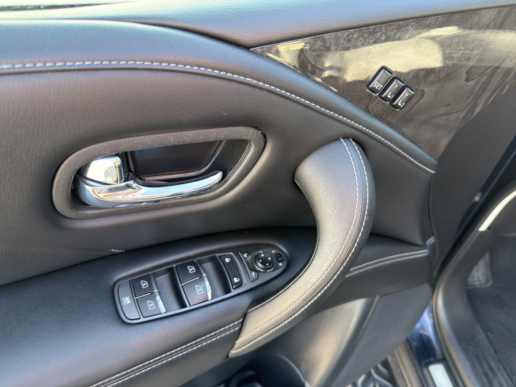 2021 INFINITI QX80 LUXE AWD