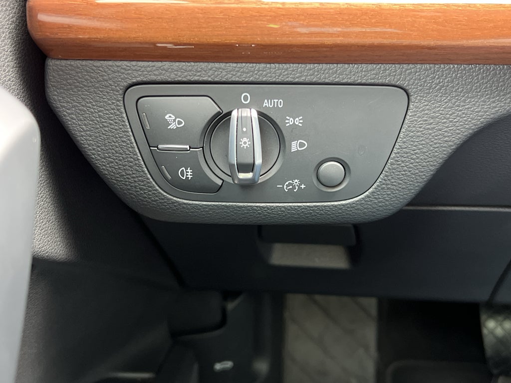 2022 Audi Q5 Premium Plus 45 TFSI S line quattro S tronic