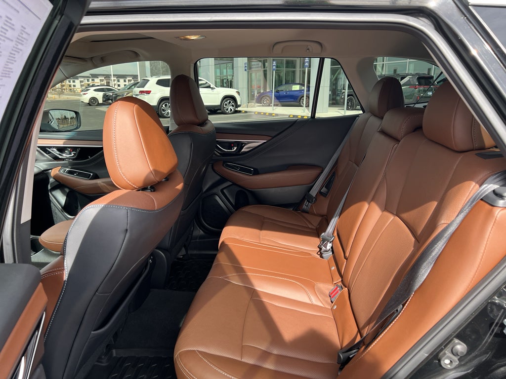 2022 Subaru Outback Touring XT