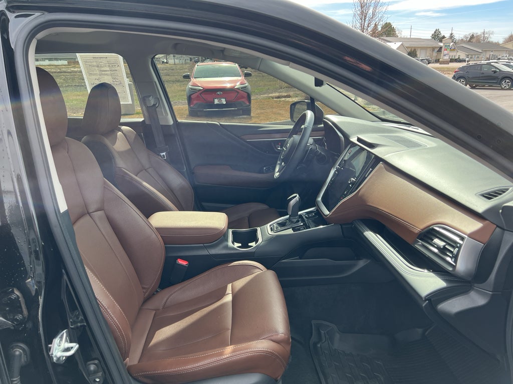 2022 Subaru Outback Touring XT