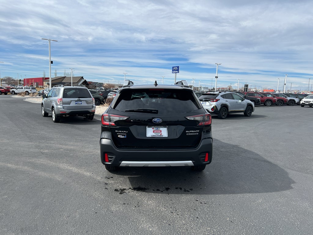 2022 Subaru Outback Touring XT