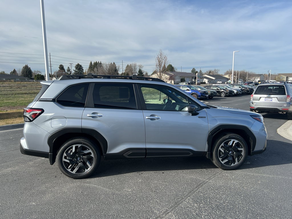 2025 Subaru Forester Limited Hybrid