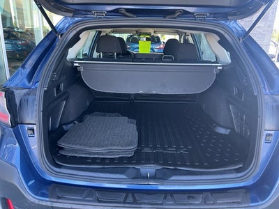 2021 Subaru Outback Base