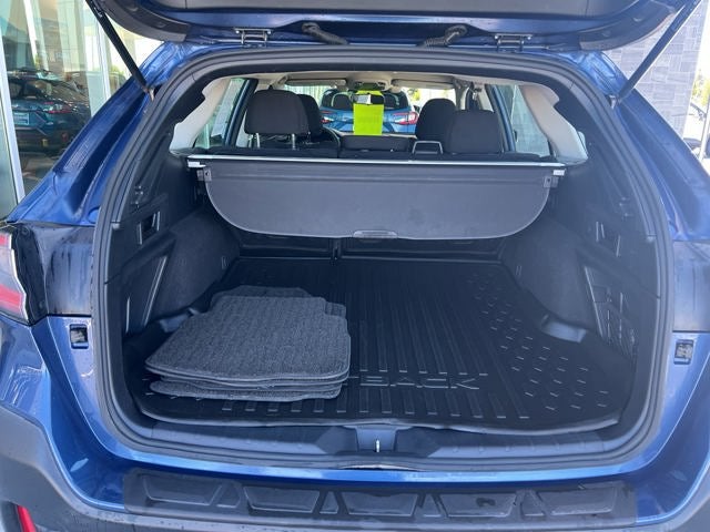 2021 Subaru Outback Base