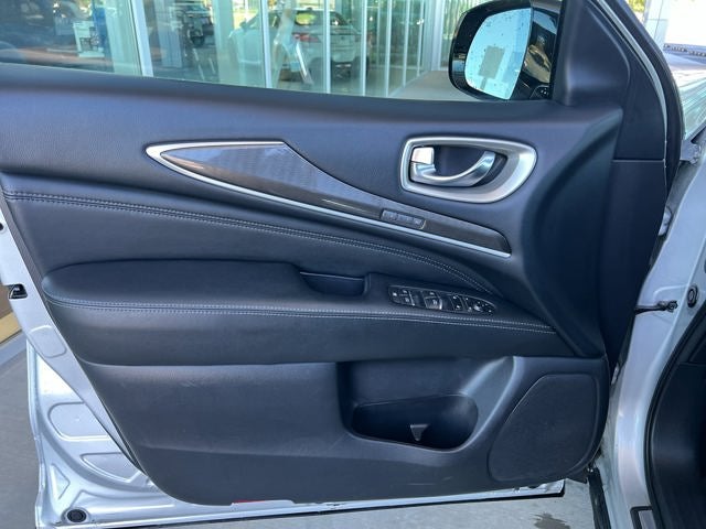 2016 INFINITI QX60 Base