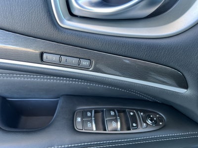 2016 INFINITI QX60 Base