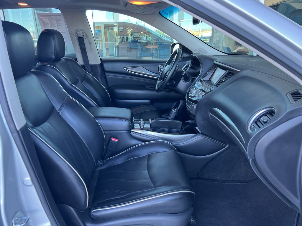 2016 INFINITI QX60 Base