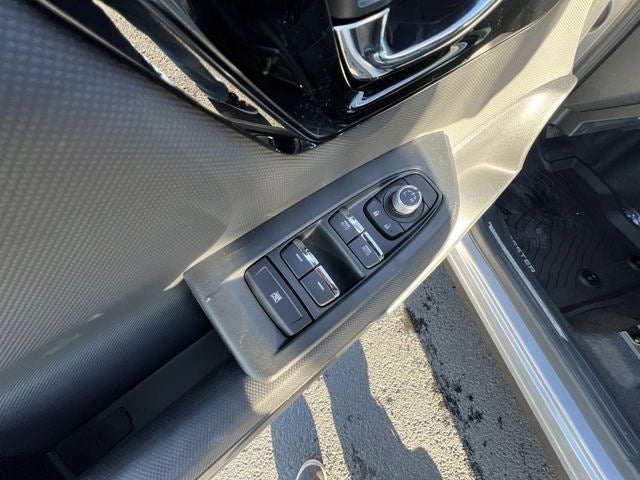 2025 Subaru Forester Limited Hybrid