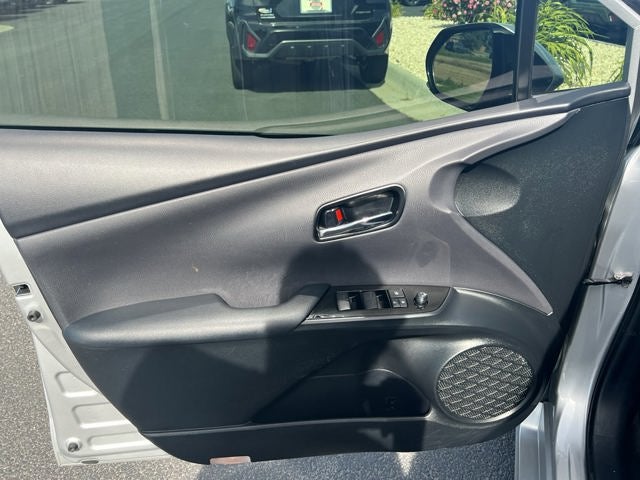 2020 Toyota Prius XLE