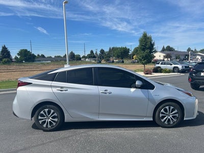 2020 Toyota Prius XLE