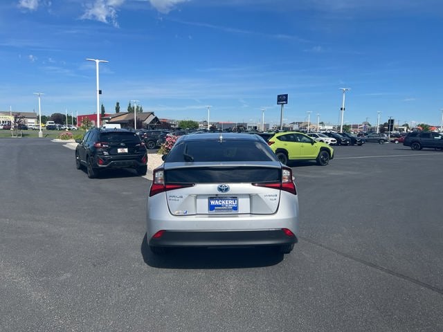 2020 Toyota Prius XLE