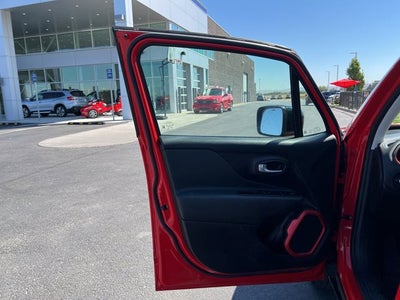 2022 Jeep Renegade Trailhawk