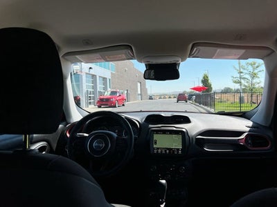 2022 Jeep Renegade Trailhawk